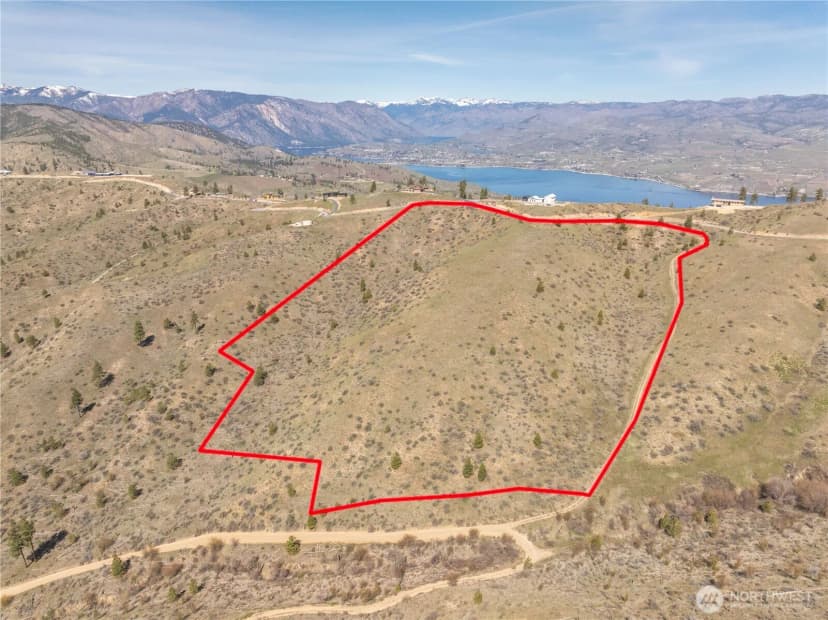 Property photo for 295 Hawks Ridge Road, Chelan photo 3