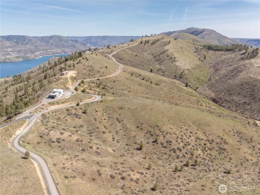 Property photo for 295 Hawks Ridge Road, Chelan photo 11