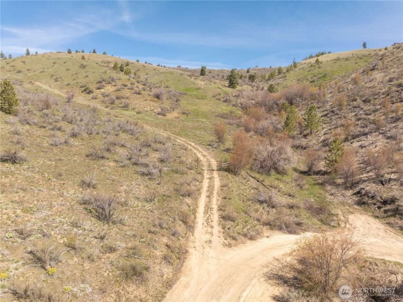 Property photo for 295 Hawks Ridge Road, Chelan photo 21