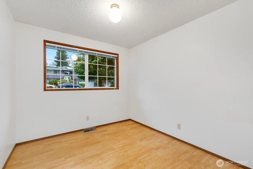 Property photo for 12903 Se 160th Street, Renton photo 18