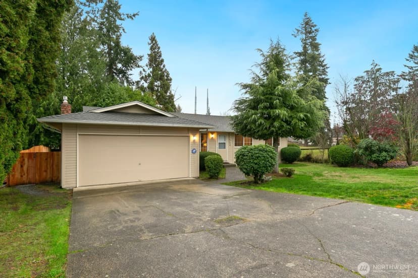 Property photo for 12903 Se 160th Street, Renton photo 23