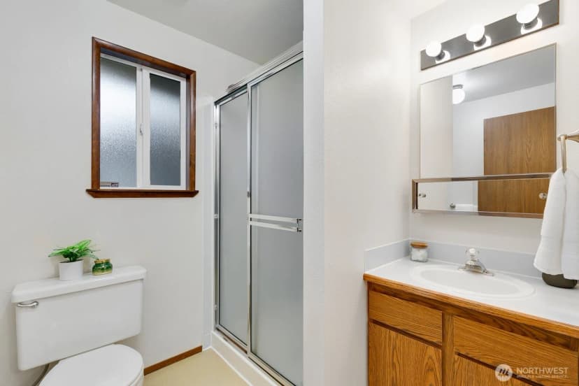 Property photo for 12903 Se 160th Street, Renton photo 20