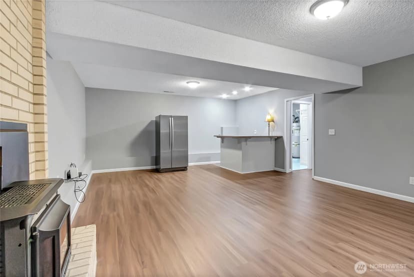 Property photo for 5310 66th Avenue W, University Place photo 19