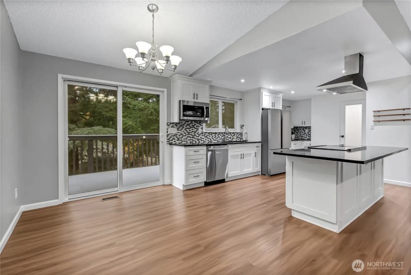 Property photo for 5310 66th Avenue W, University Place photo 7