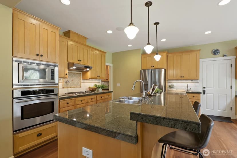 Property photo for 27 148th Place Sw, Lynnwood photo 11