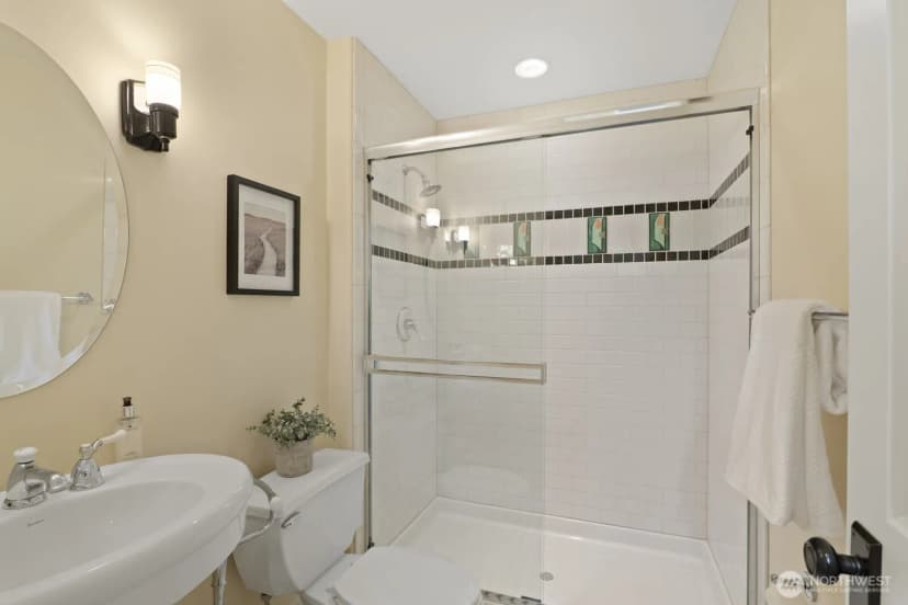 Property photo for 27 148th Place Sw, Lynnwood photo 16
