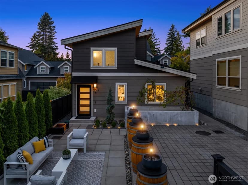 Property photo for 12013 9th Avenue Nw #b, Seattle photo 29