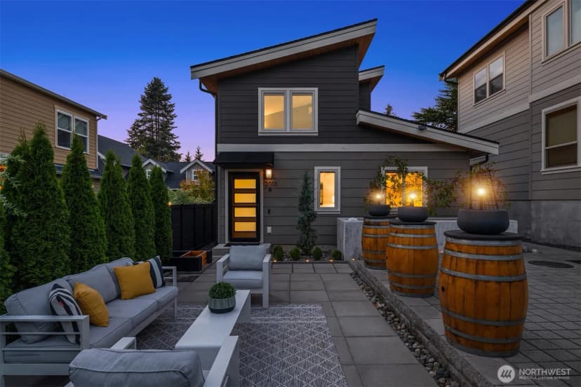 Property photo for 12013 9th Avenue Nw #b, Seattle photo 23