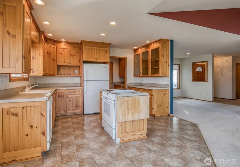 Property photo for 912 Bell Drive, Cosmopolis photo 8