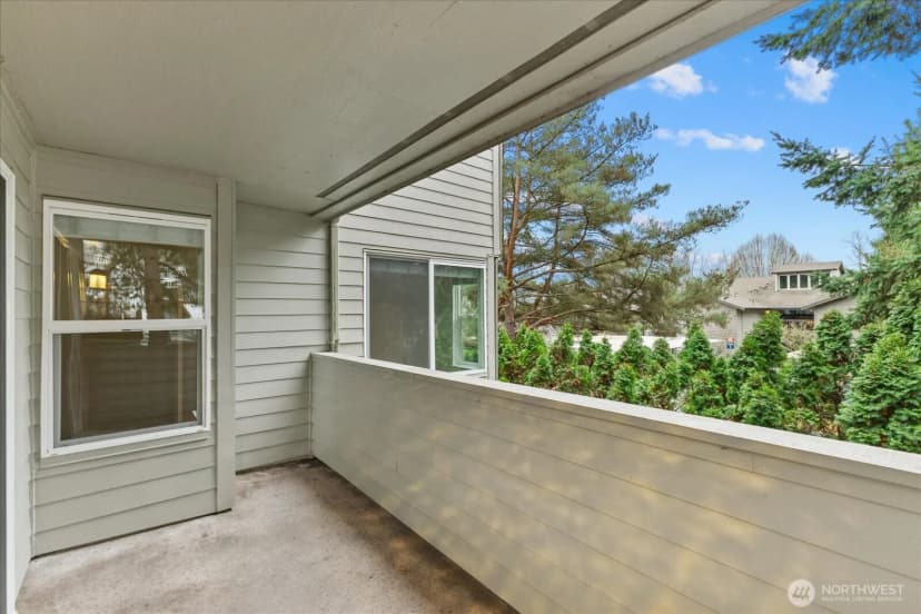 Property photo for 11815 93rd Lane Ne #203, Kirkland photo 18