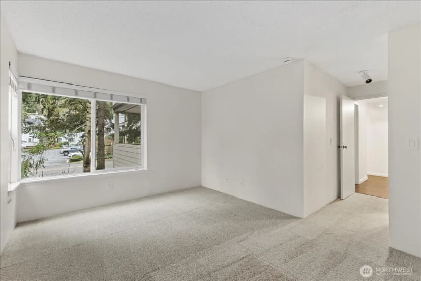 Property photo for 11815 93rd Lane Ne #203, Kirkland photo 13