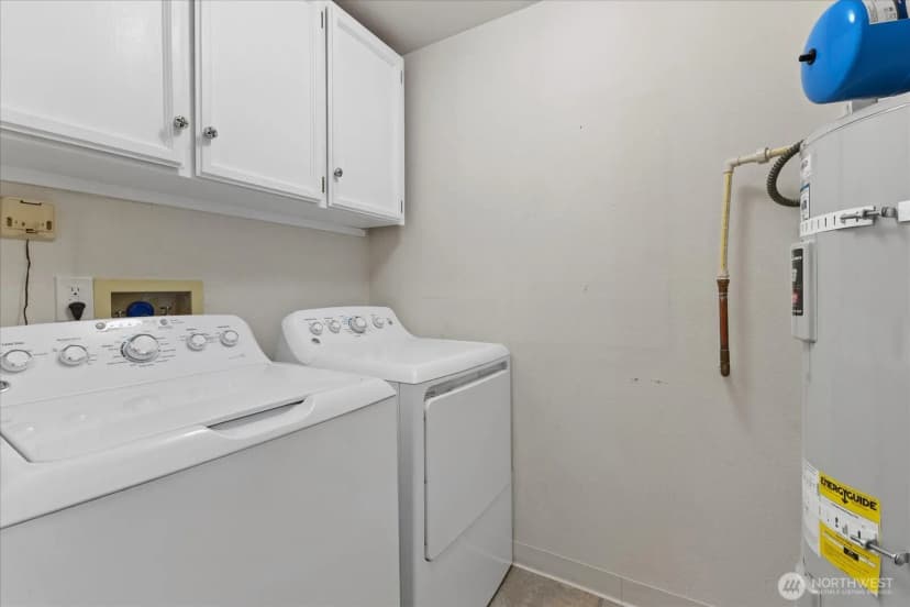 Property photo for 11815 93rd Lane Ne #203, Kirkland photo 12