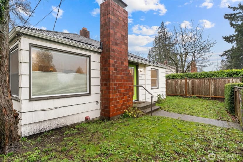 Property photo for 9018 14th Avenue Sw, Seattle photo 22