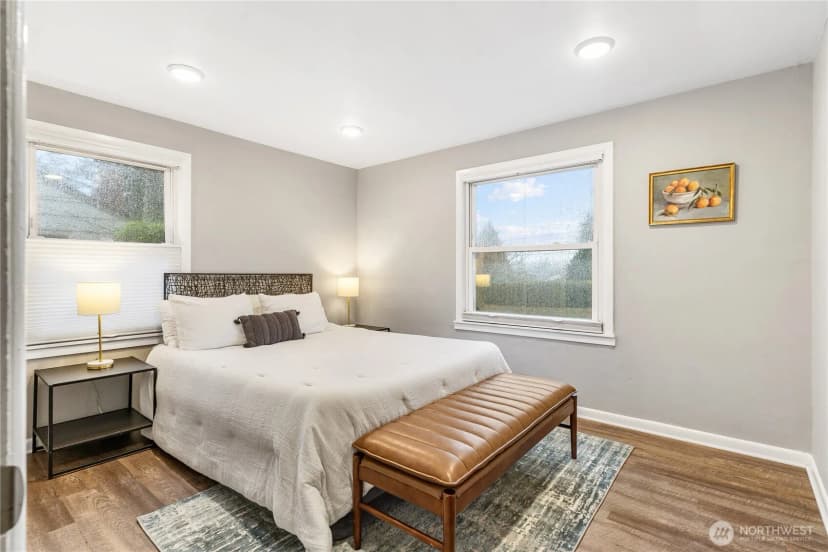 Property photo for 9018 14th Avenue Sw, Seattle photo 8
