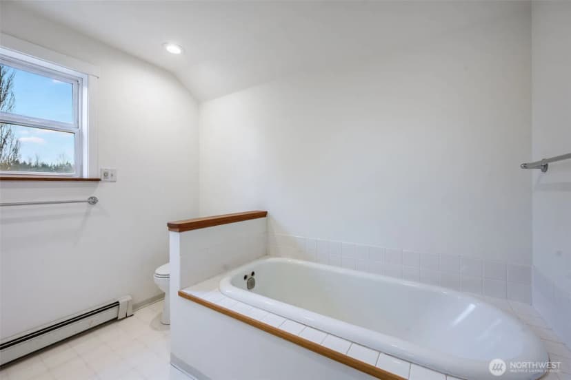 Property photo for 31321 Lebor Devore Road E, Eatonville photo 28