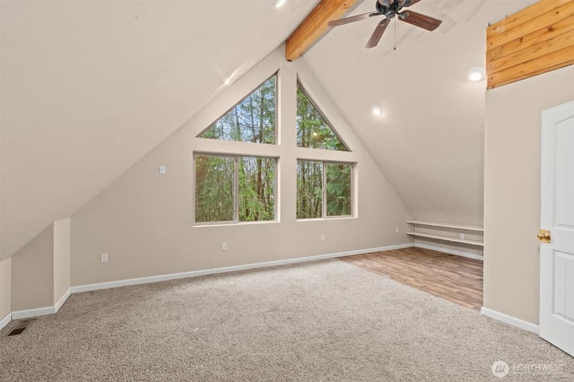 Property photo for 120 W Prairie Loop Road, Elma photo 27