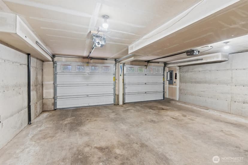 Property photo for 120 W Prairie Loop Road, Elma photo 36