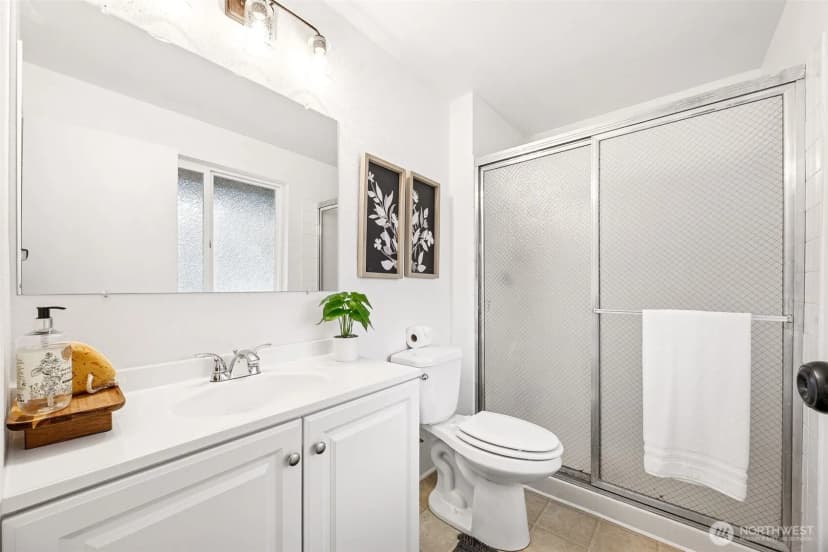 Property photo for 16608 127 Avenue Se, Renton photo 12