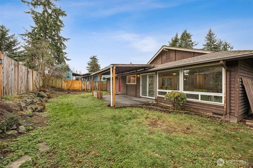 Property photo for 16608 127 Avenue Se, Renton photo 18
