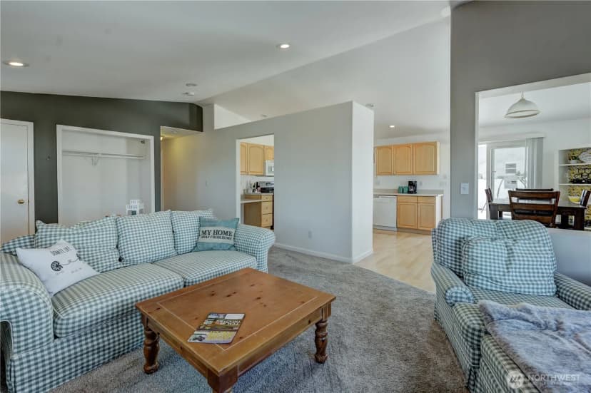 Property photo for 304 Airport Way Sw, Mattawa photo 6
