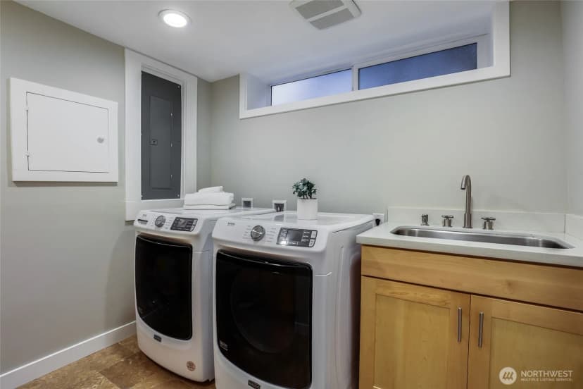 Property photo for 5503 Ne 58th Street, Seattle photo 23