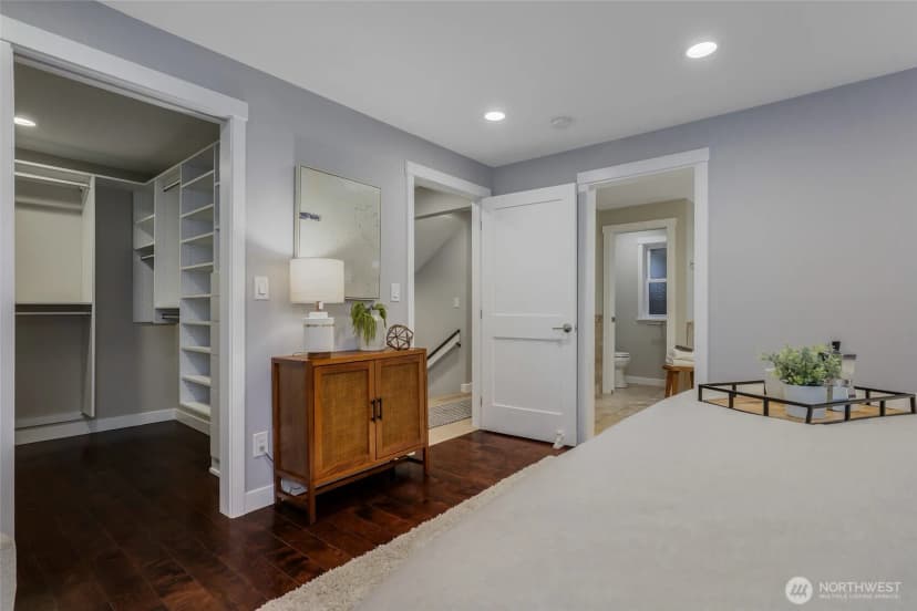 Property photo for 5503 Ne 58th Street, Seattle photo 13