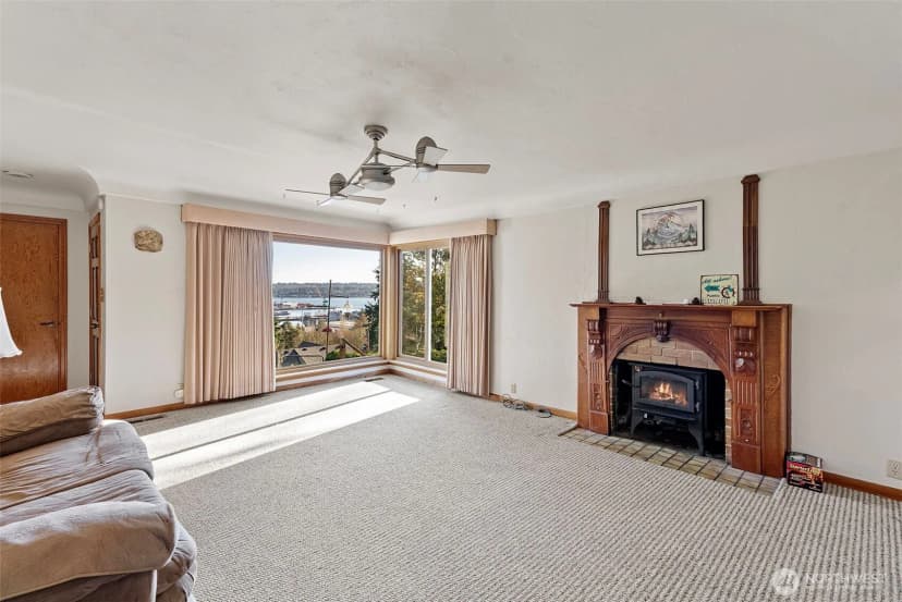 Property photo for 410 S Charleston Avenue, Bremerton photo 4