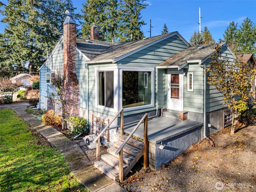 Property photo for 410 S Charleston Avenue, Bremerton photo 20