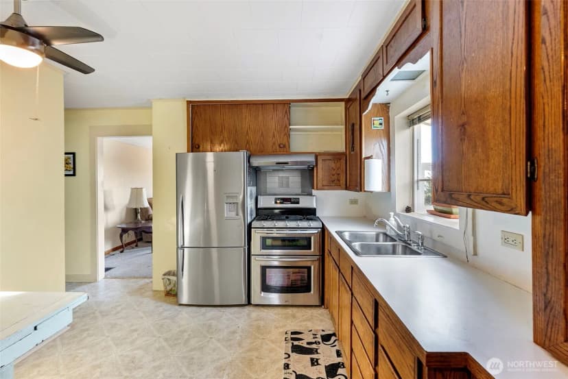 Property photo for 410 S Charleston Avenue, Bremerton photo 9