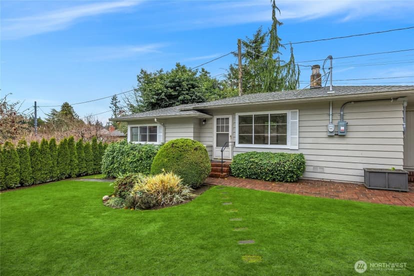 Property photo for 12231 12th Avenue Nw, Seattle photo 8