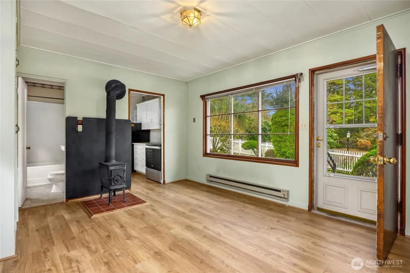 Property photo for 12231 12th Avenue Nw, Seattle photo 9