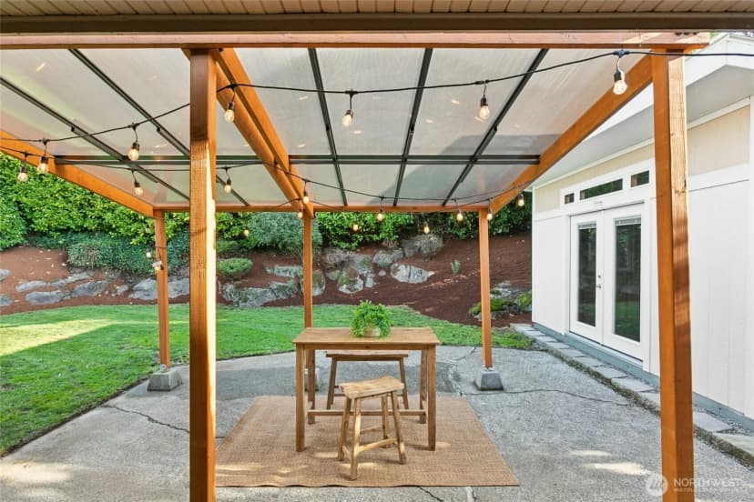 Property photo for 842 Lynnwood Avenue Ne, Renton photo 10