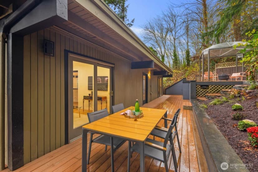 Property photo for 1644 32nd Avenue W, Seattle photo 29