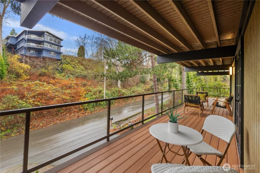 Property photo for 1644 32nd Avenue W, Seattle photo 28