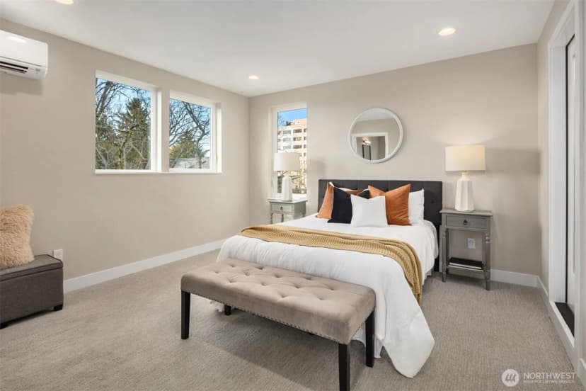 Property photo for 332 17th Avenue, Seattle photo 13