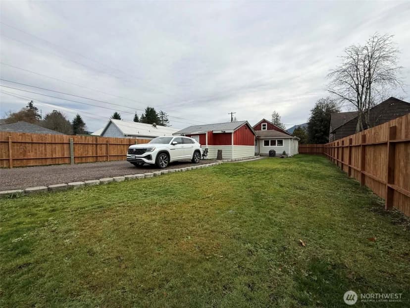 Property photo for 254 5th Street, Morton photo 20