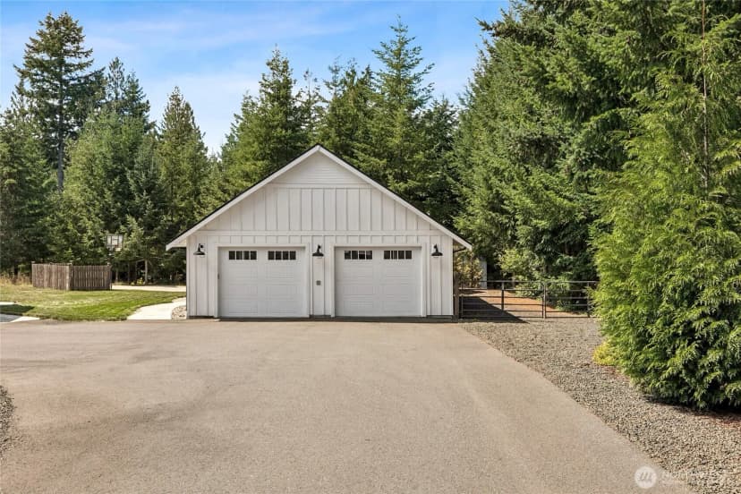 Property photo for 4327 Creekview Lane Nw, Olympia photo 36