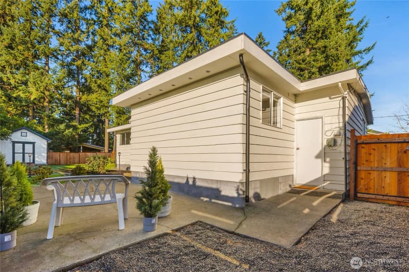 Property photo for 4515 Ne 17th Place, Renton photo 26