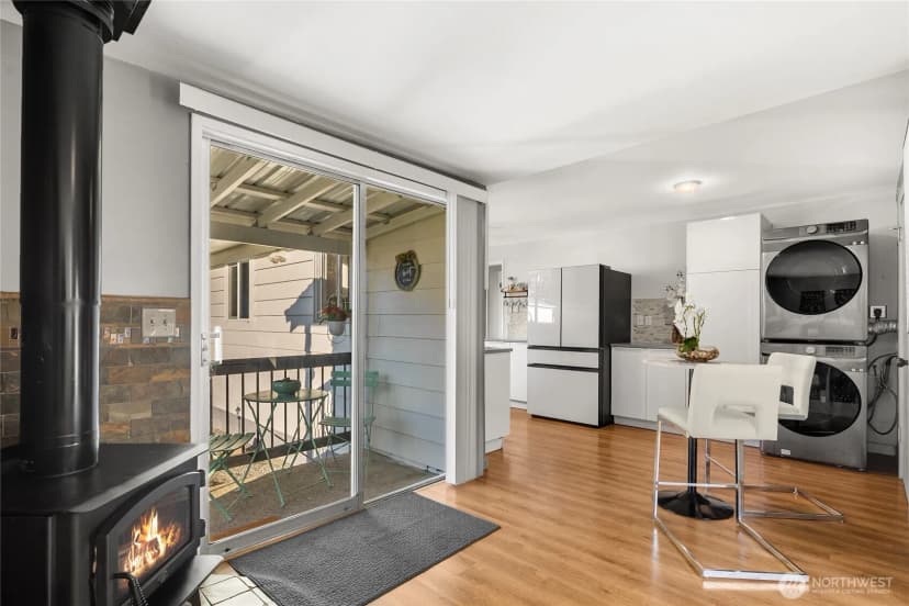 Property photo for 4515 Ne 17th Place, Renton photo 14