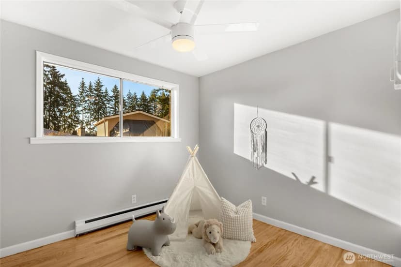 Property photo for 4515 Ne 17th Place, Renton photo 22