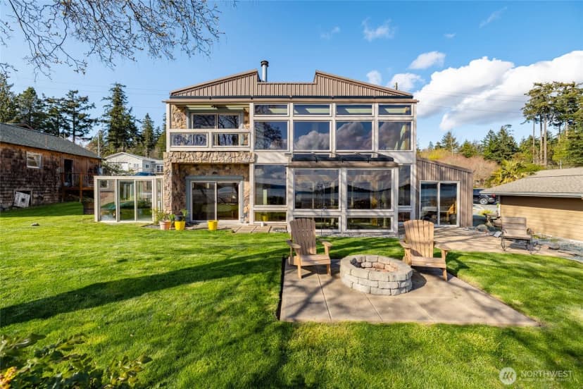 Property photo for 13207 Satterlee Road, Anacortes photo 2