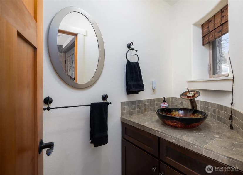 Property photo for 13207 Satterlee Road, Anacortes photo 31