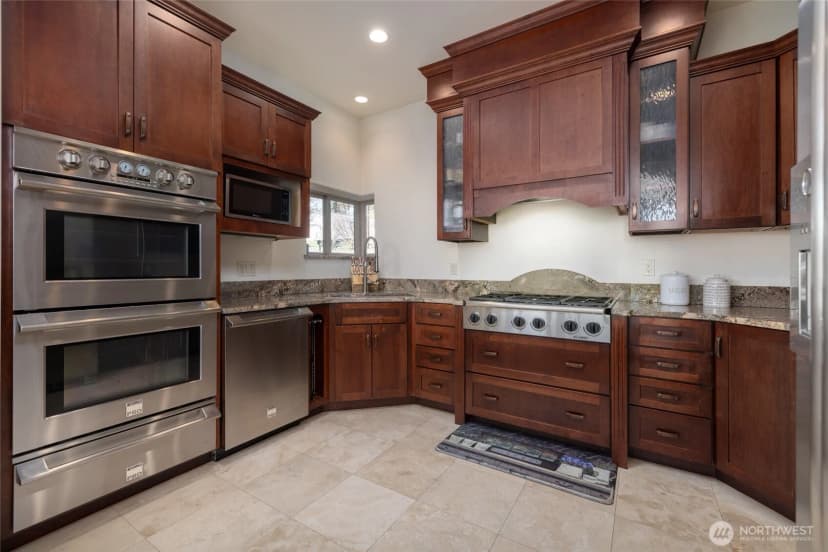 Property photo for 13207 Satterlee Road, Anacortes photo 12