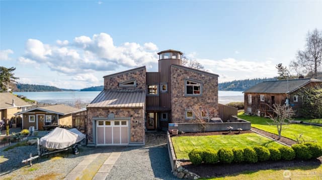 Property photo for 13207 Satterlee Road, Anacortes photo 3