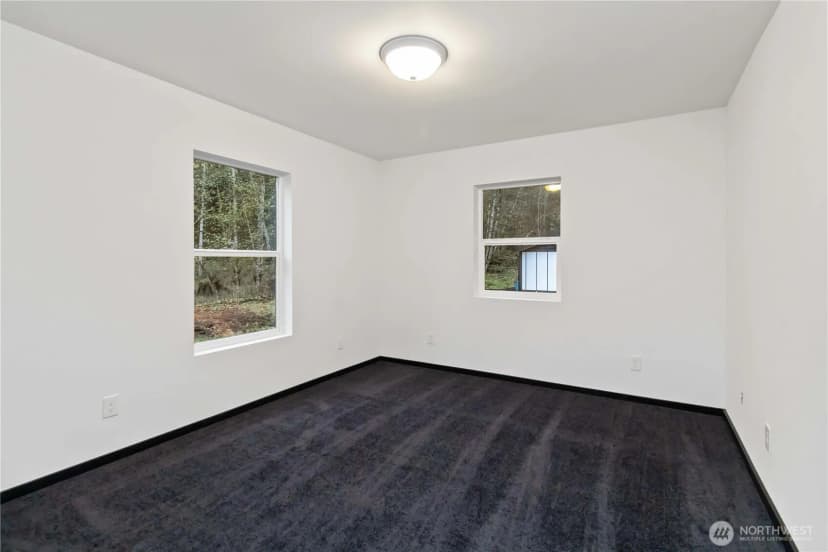 Property photo for 241 Oxbow Lake Ln, Toledo photo 21