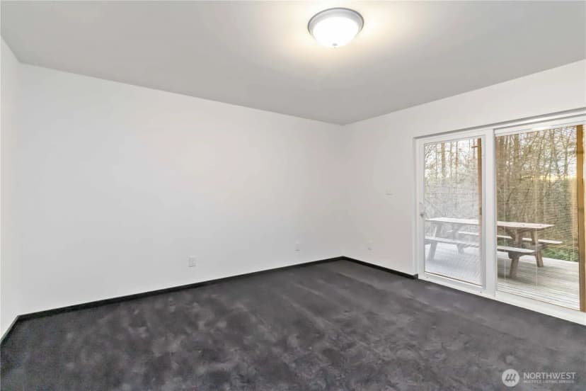 Property photo for 241 Oxbow Lake Ln, Toledo photo 27
