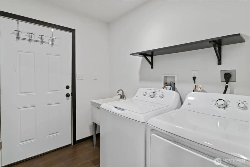 Property photo for 241 Oxbow Lake Ln, Toledo photo 19