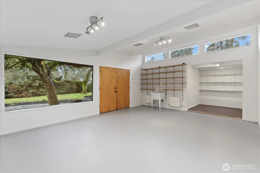 Property photo for 1001 Nw 175th Street, Shoreline photo 13