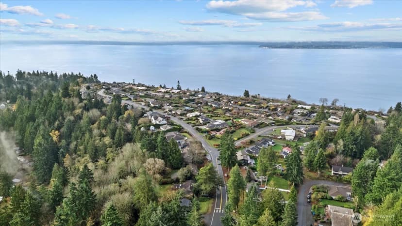 Property photo for 1001 Nw 175th Street, Shoreline photo 22