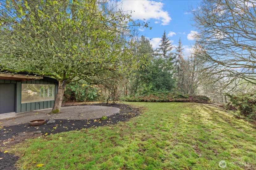Property photo for 1001 Nw 175th Street, Shoreline photo 19
